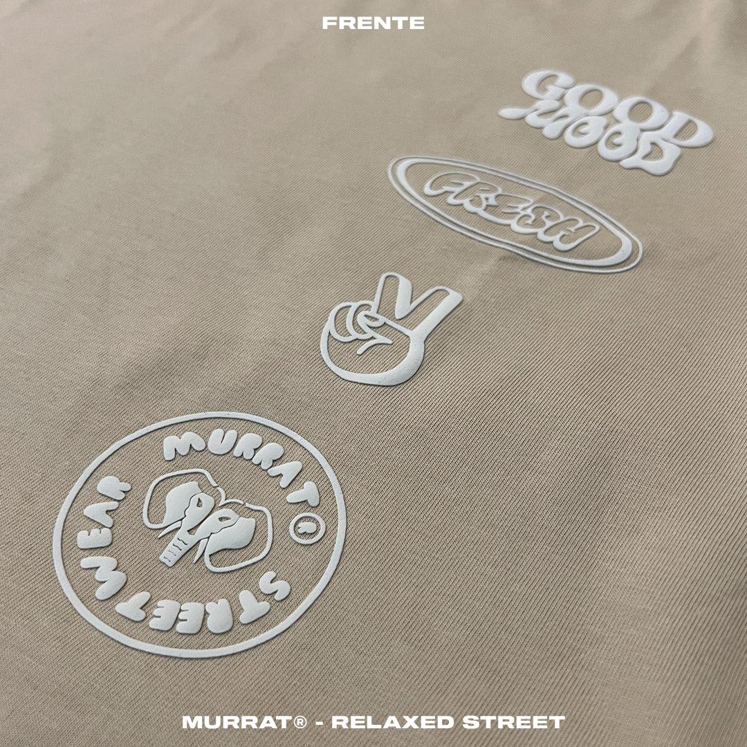 Croptop Oversize Beige "GOOD MOOD"