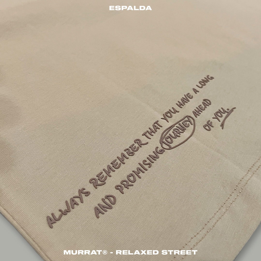 Croptop Oversize Beige "JOURNEY"