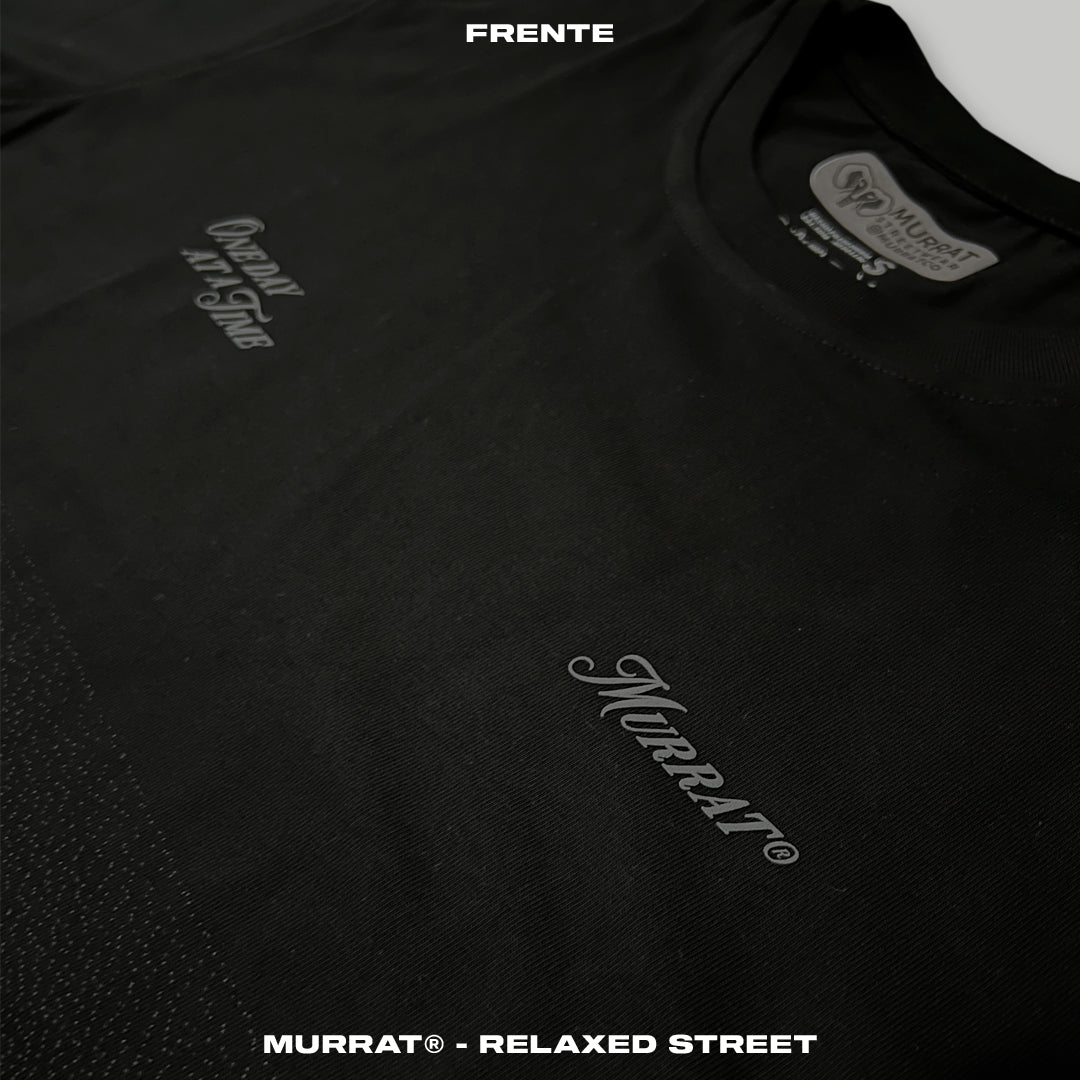 Oversize Negra textura "ONE DAY"