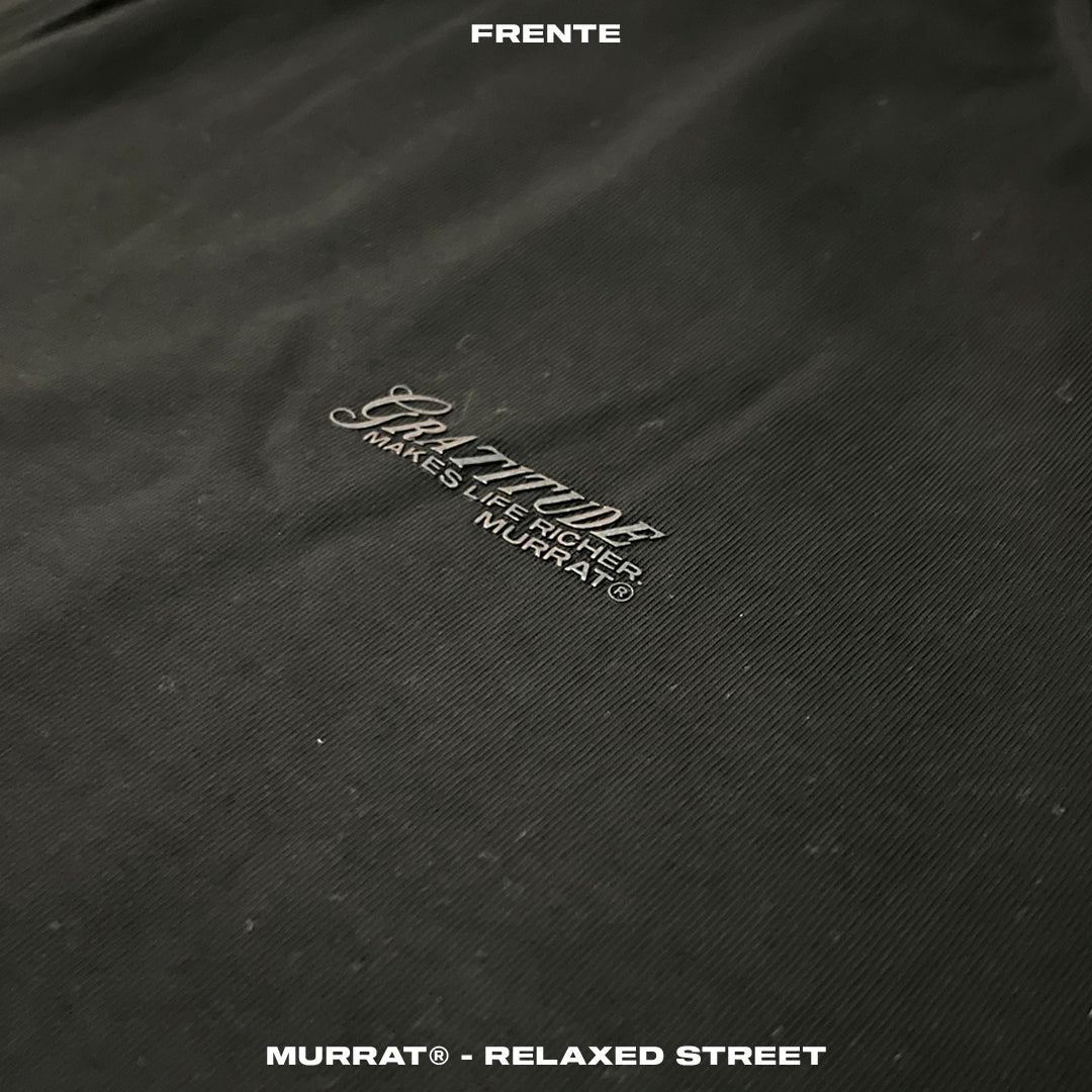 Camiseta Oversize "GRATITUDE"