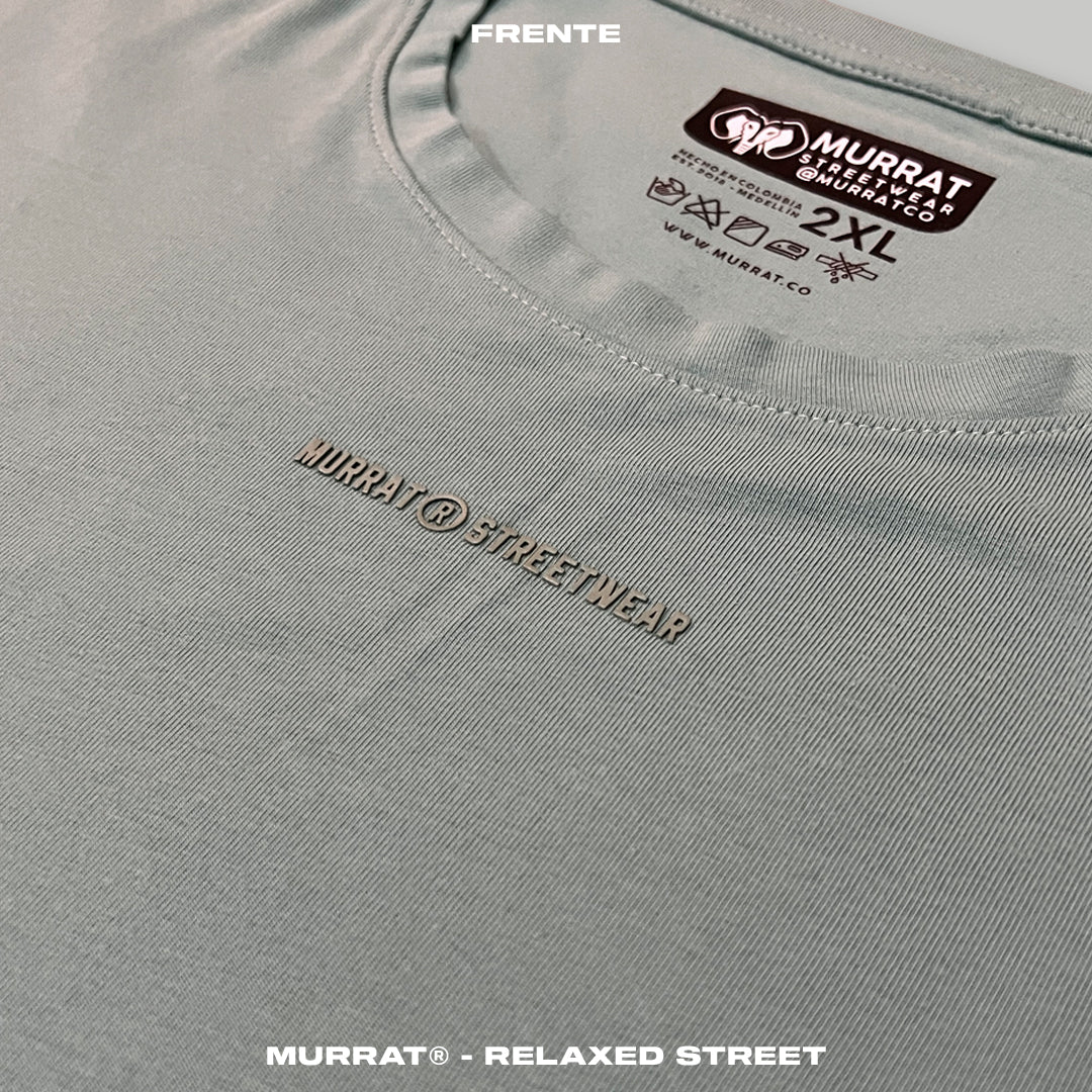 Camiseta Regular Básica "GRATITUDE"