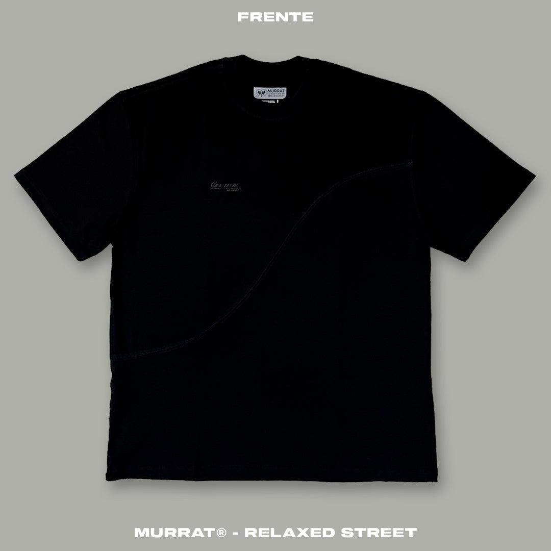 Camiseta Oversize "GRATITUDE"