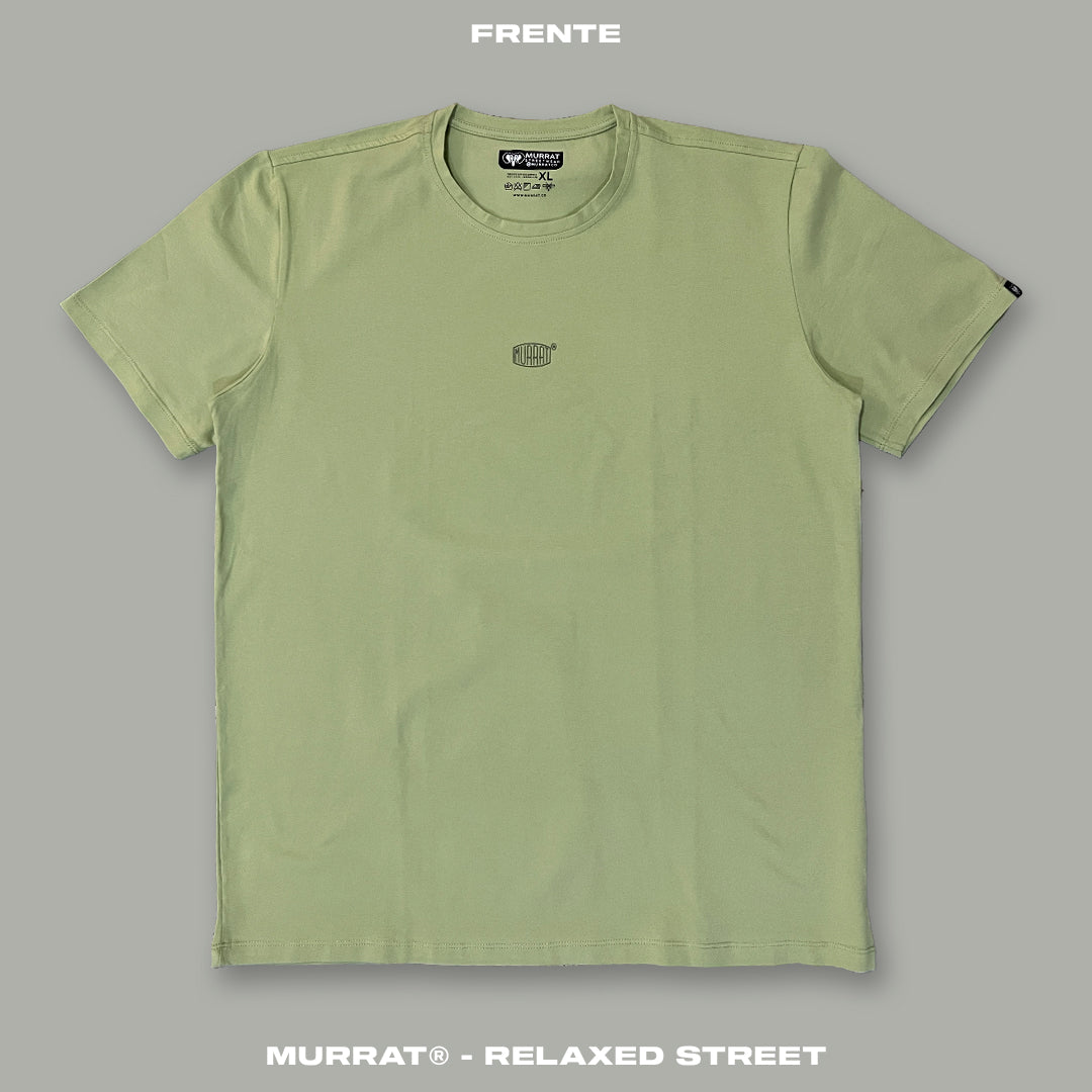 Camiseta Regular Básica Verde "MURRAT"