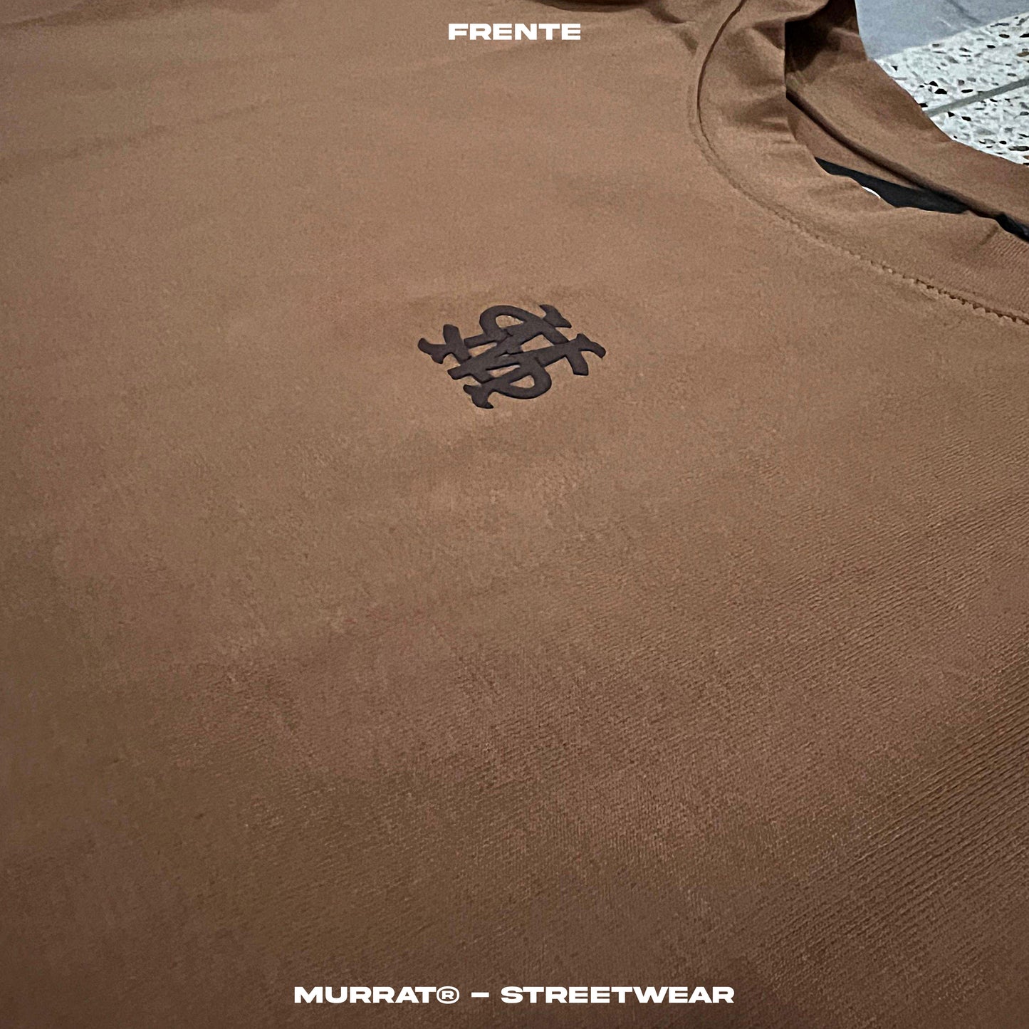 Camiseta Oversize Básica Café